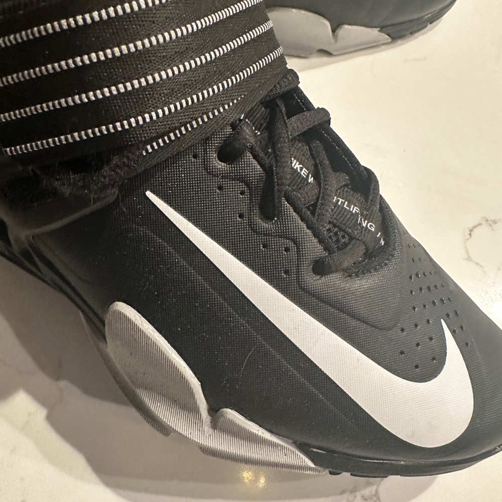 Nike Lifters Women’s 9.5 / Men’s 8 - Picture 15 of 16